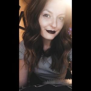 Meet your Posher, Dakota